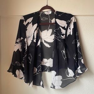 Vintage Studio one petites sheer open front cropped floral blouse